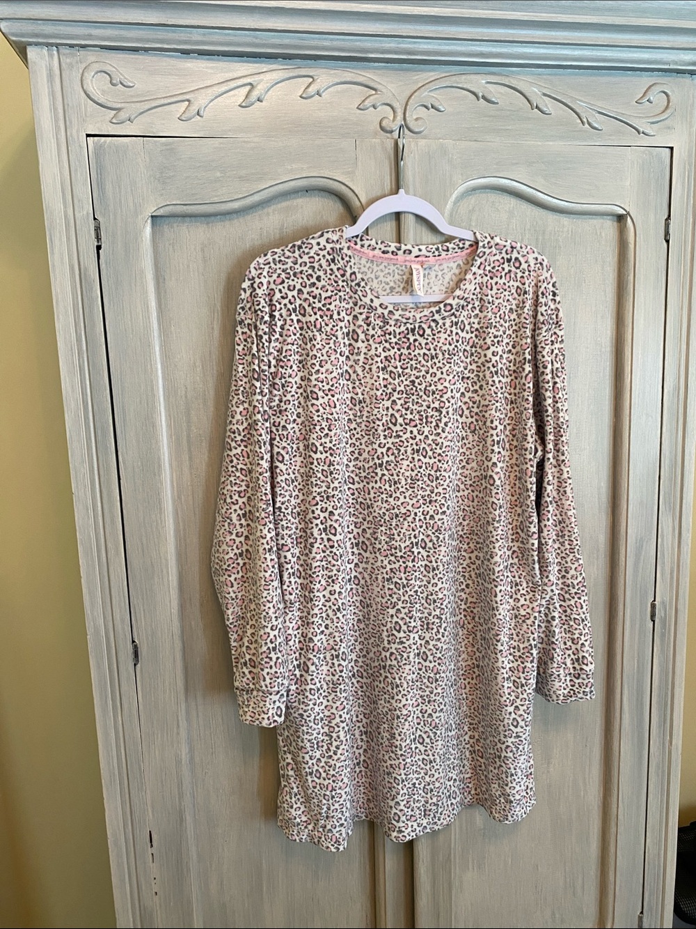 Long Sleeve Pink & Cream Leopard Print Nightshirt